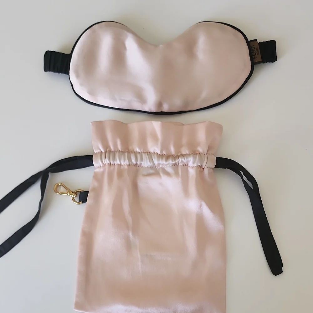 Fendi Pink Blush Silk Sleep Mask - Picture 5 of 6